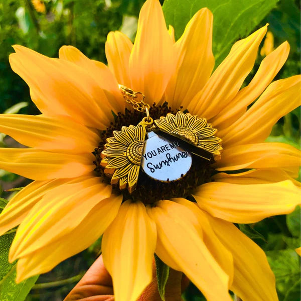 Collar girasol ¨TÚ ERES MI SOL¨🌻